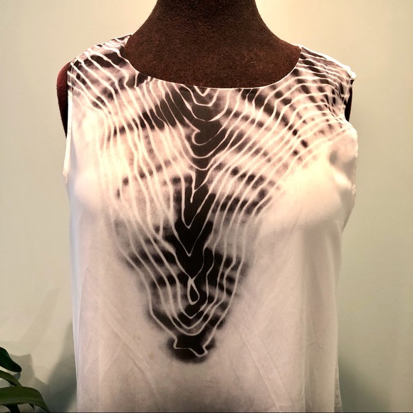 Fashion Concepts Dress - Picture 2 of 9